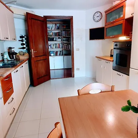 A Beautiful In Marvelous Homestay Rome